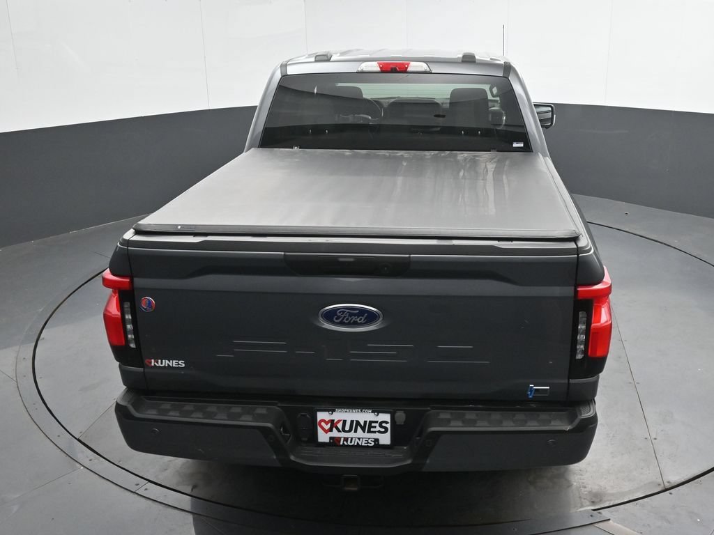 Used 2023 Ford F150 Lightning XLT AWD/4WD image 25