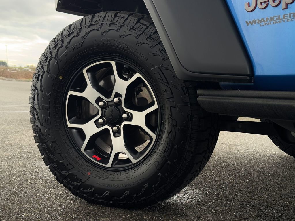 Used 2021 Jeep Wrangler Unlimited Rubicon AWD/4WD image 26