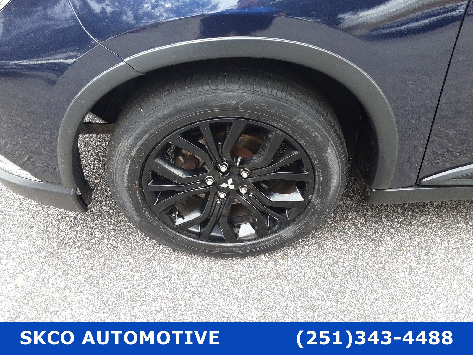 Used 2018 Mitsubishi Outlander LE image 9