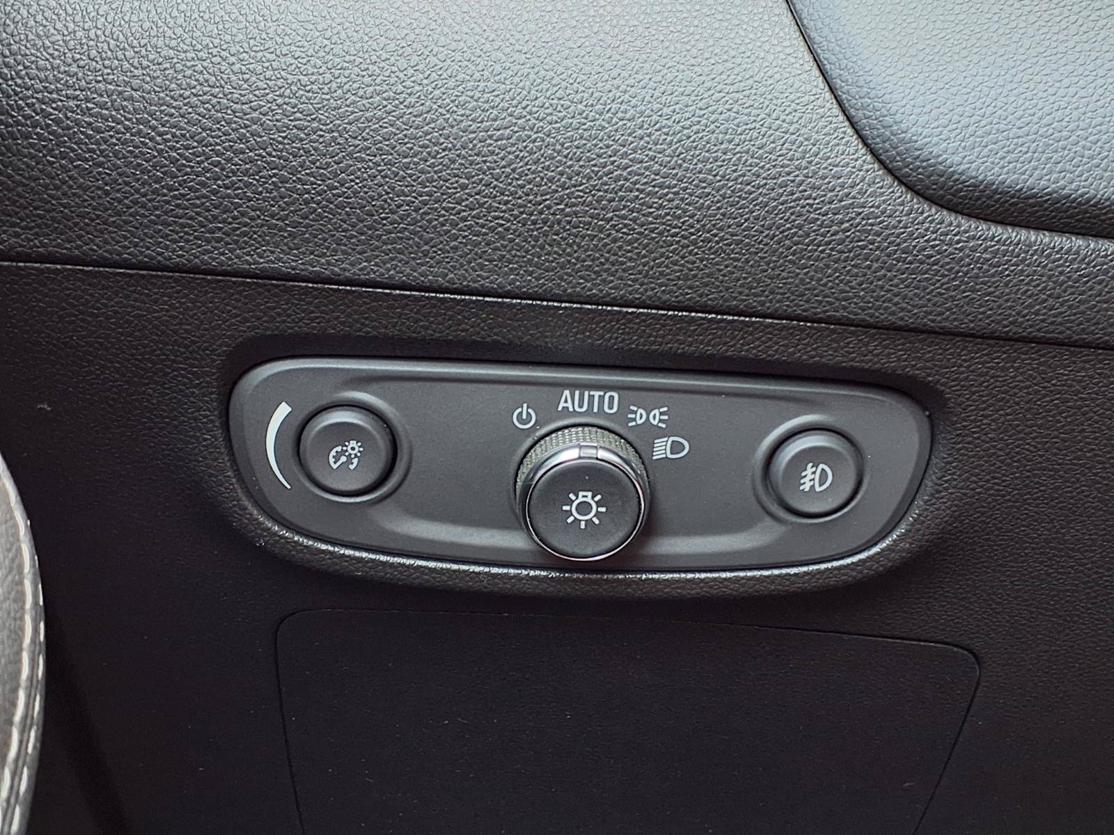 Used 2023 Buick Encore GX Select w/ Experience Buick Package FWD image 20