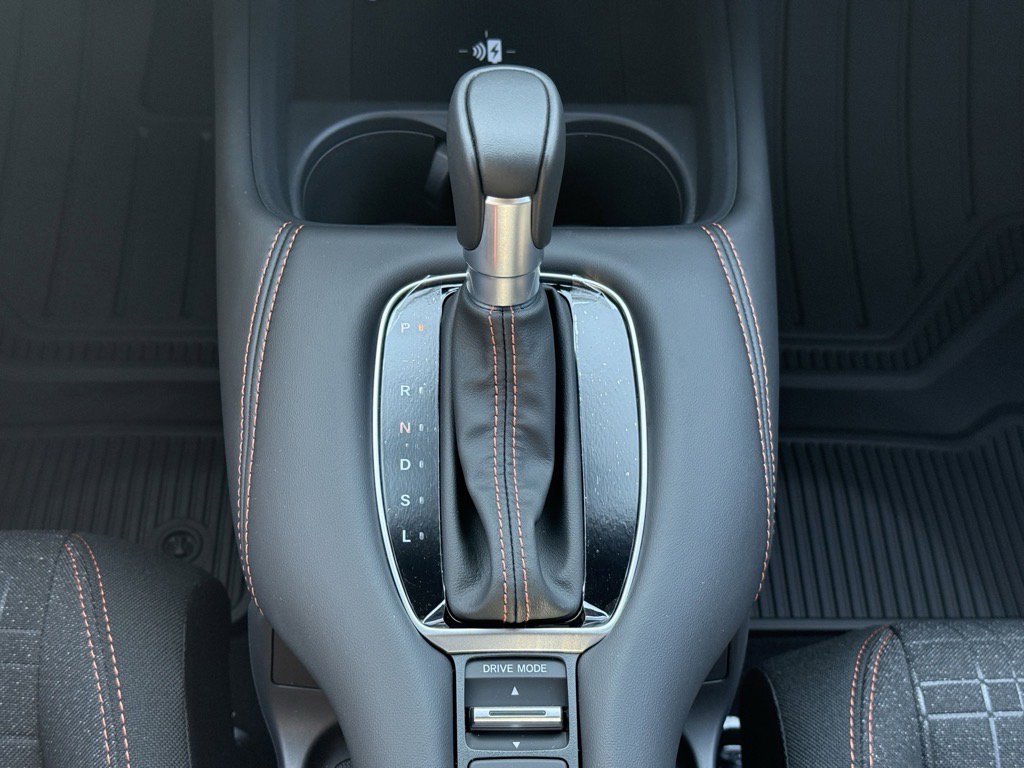 New 2026 Nissan Kicks SR image 16