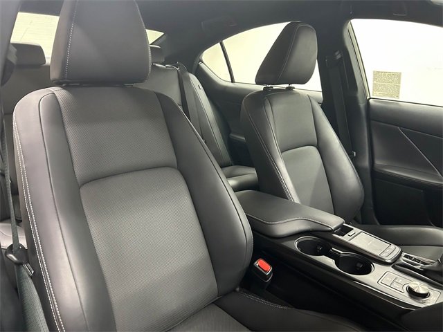 Certified 2025 Lexus IS 300 F Sport image 13