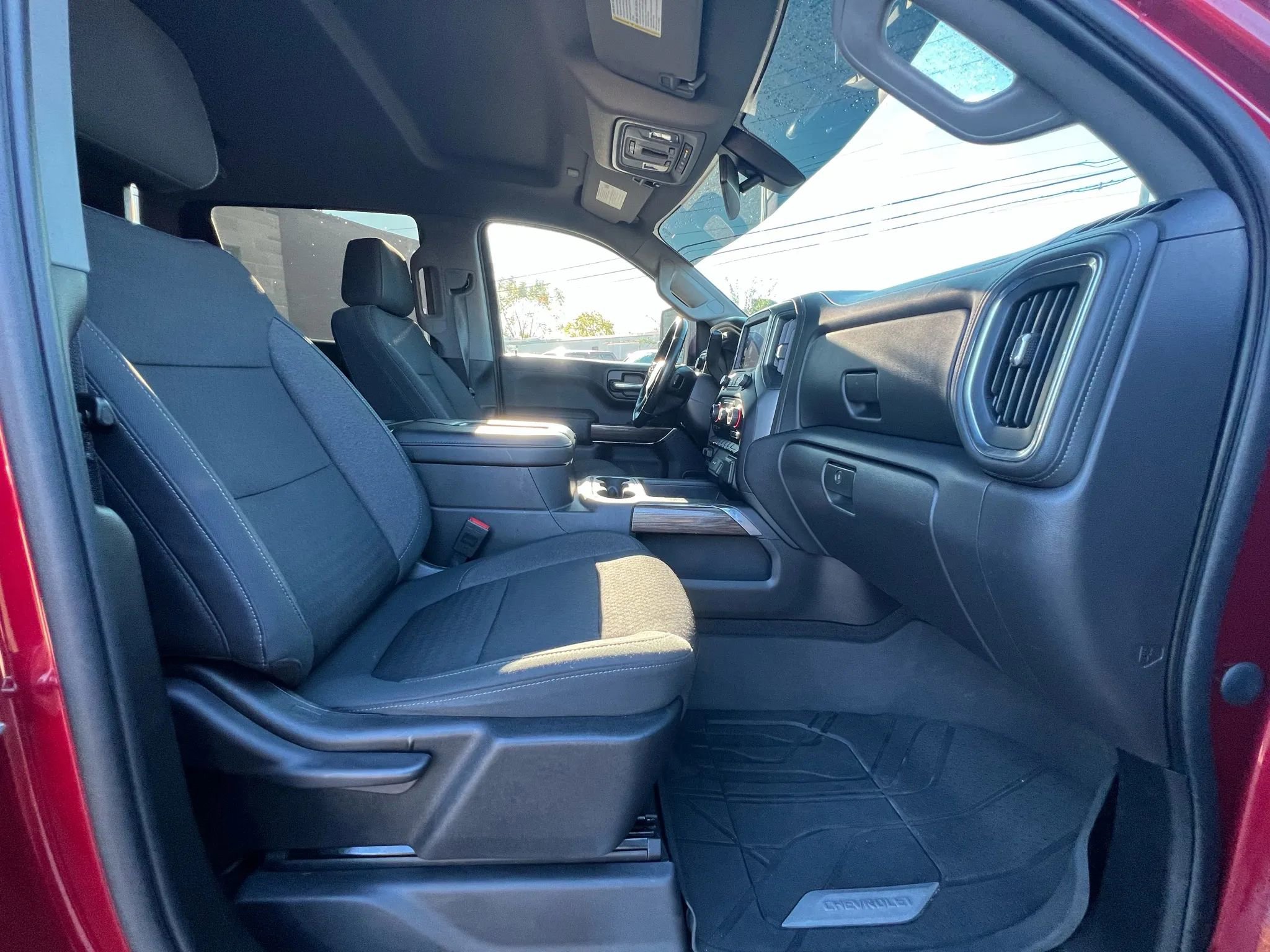 Used 2020 Chevrolet Silverado 1500 RST w/ All-Star Edition image 27