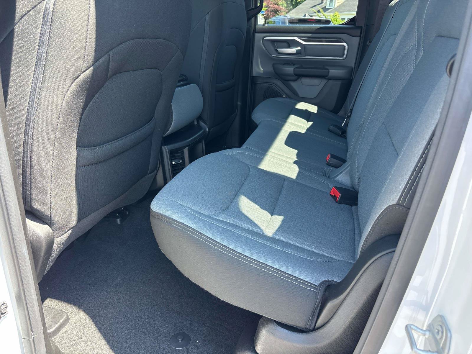 Used 2022 RAM 1500 Big Horn AWD/4WD image 13