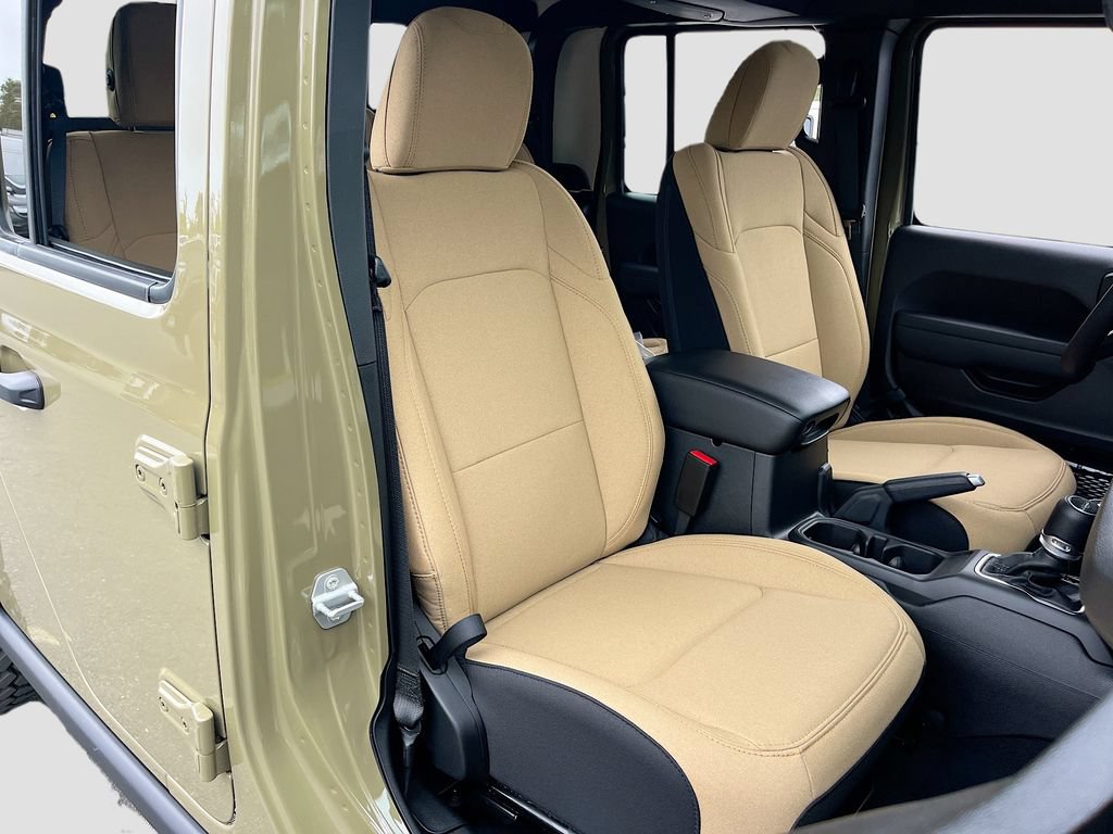 New 2026 Jeep Gladiator Willys AWD/4WD image 25