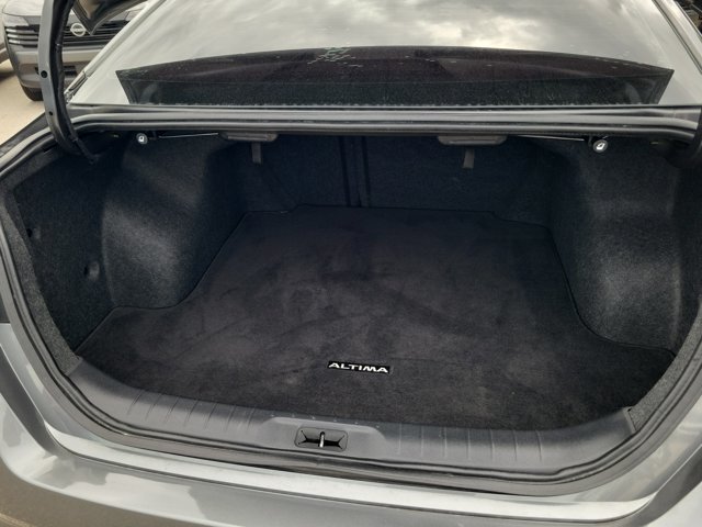 Certified 2022 Nissan Altima 2.5 SR w/ Midnight Edition Package FWD image 11