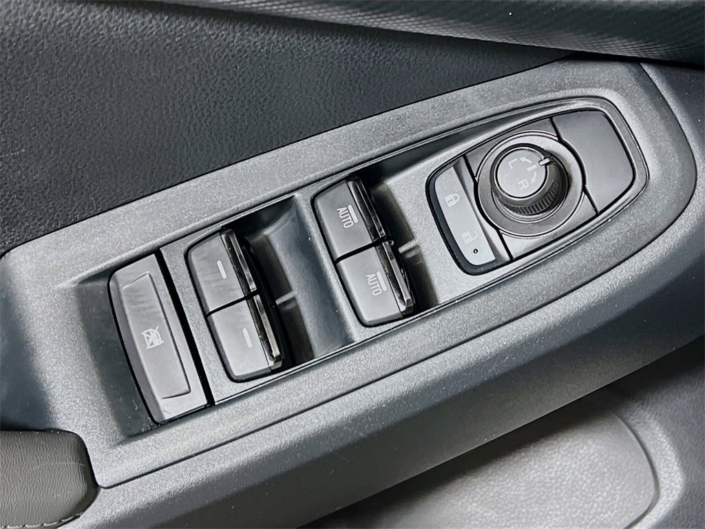 Used 2024 Subaru Crosstrek 2.0i Premium image 17