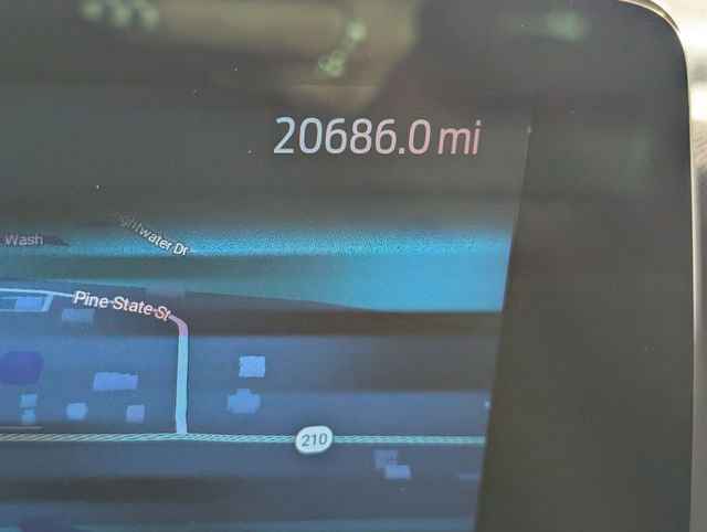 Used 2025 Ford Expedition Platinum image 20