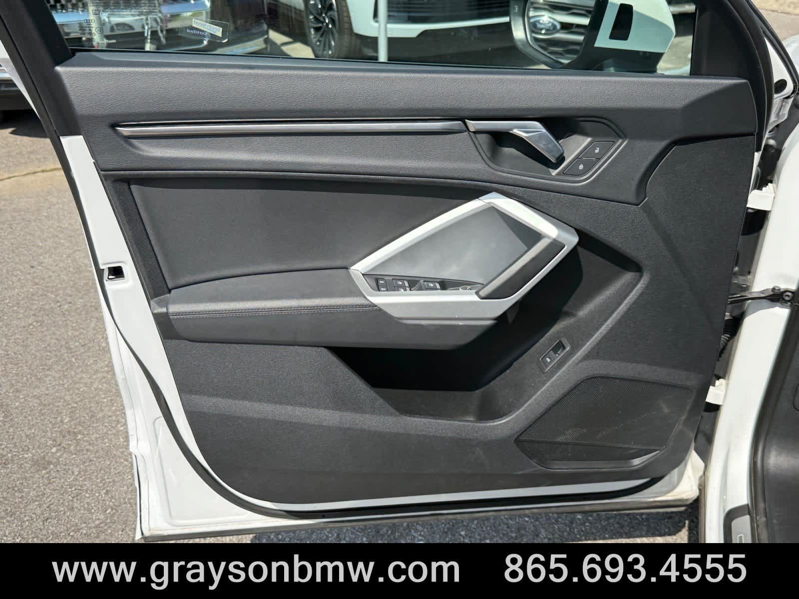 Used 2025 Audi Q3 2.0T Premium AWD/4WD image 16