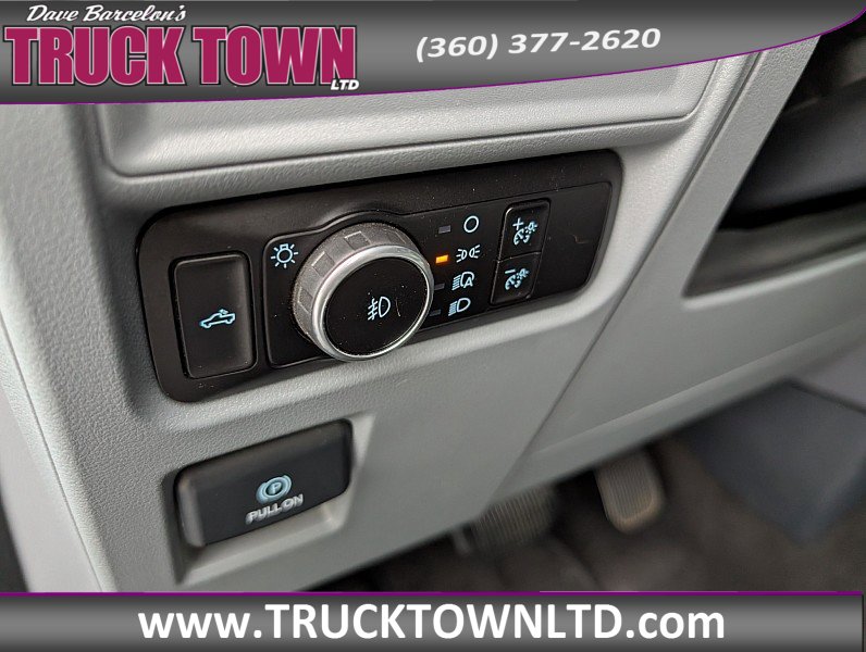 Used 2023 Ford F150 XLT w/ Trailer Tow Package image 15