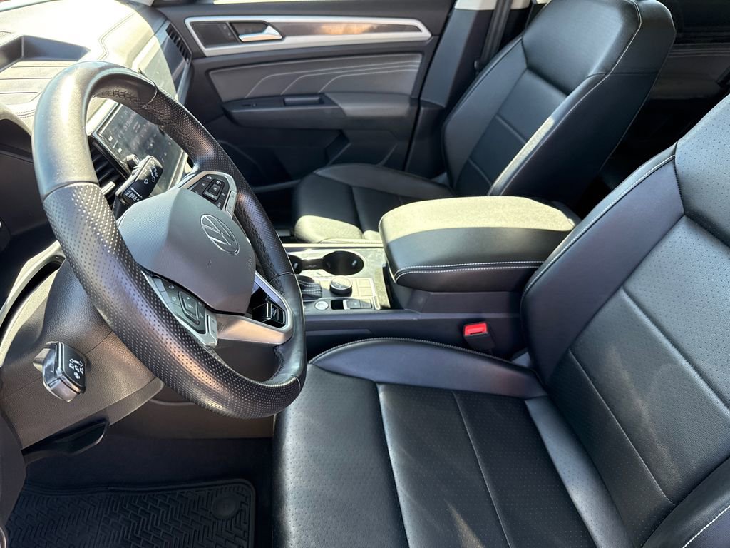 Used 2021 Volkswagen Atlas SEL R-Line w/ MDO Package (Bench Seat) image 22