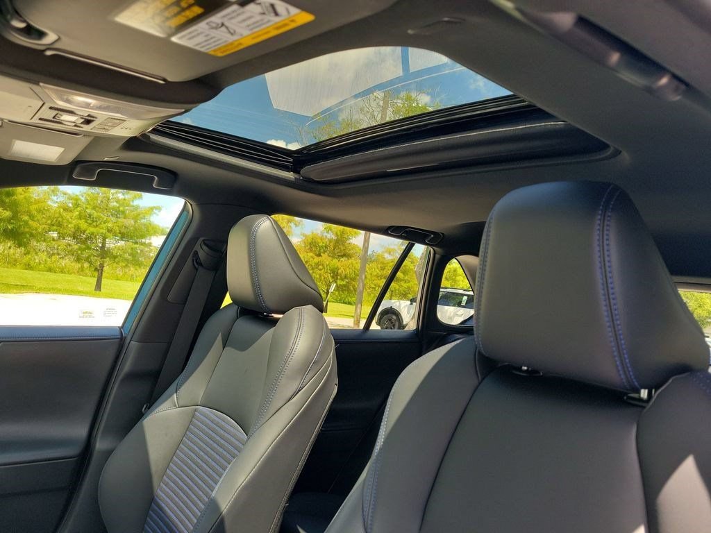 Certified 2025 Toyota RAV4 XSE AWD/4WD image 21
