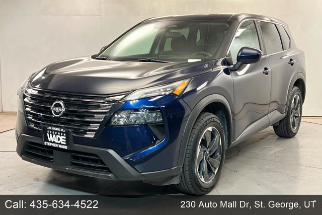 Used 2025 Nissan Rogue SV AWD/4WD image 1