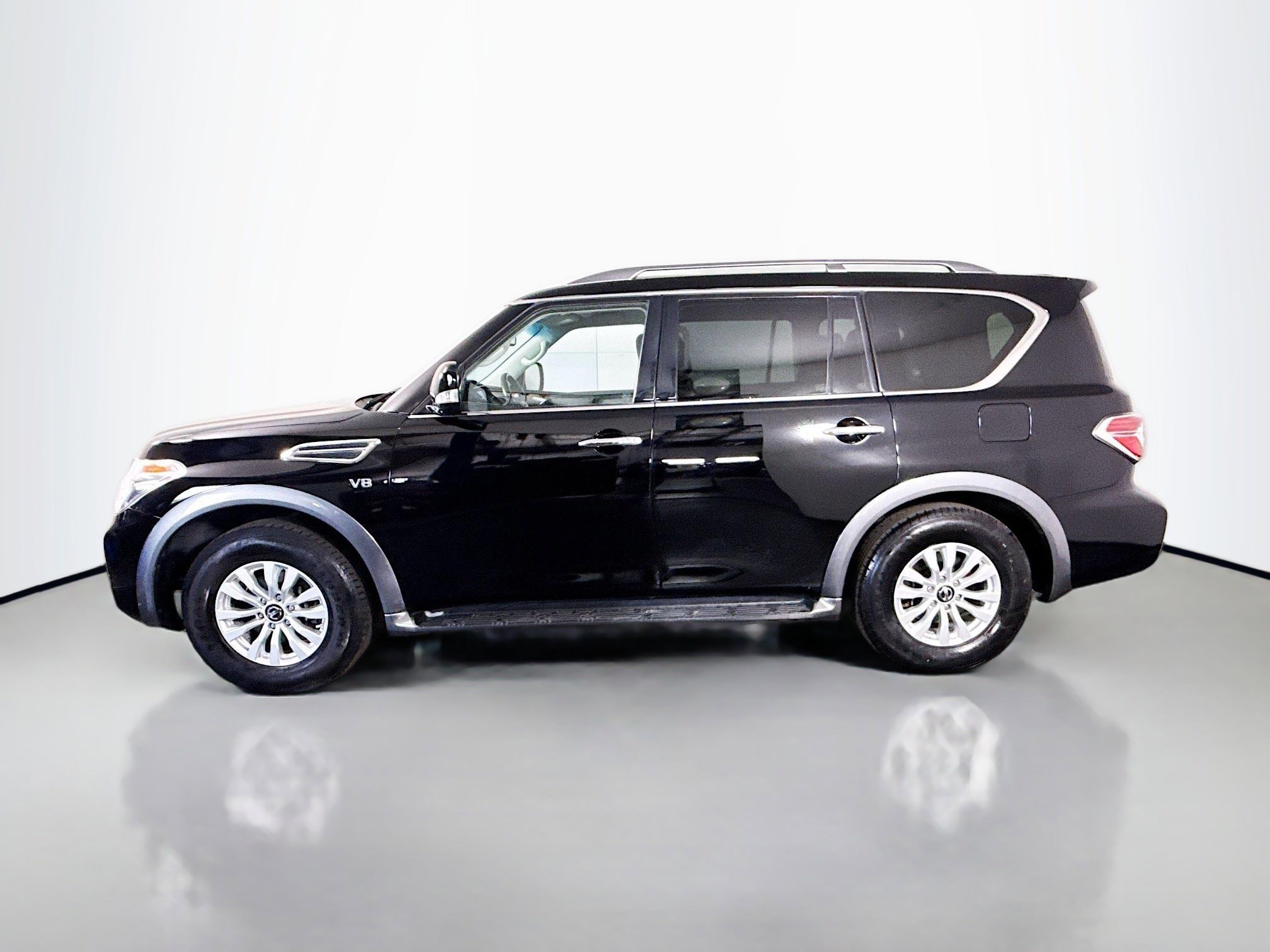 Used 2020 Nissan Armada SV w/ Driver Package RWD image 6