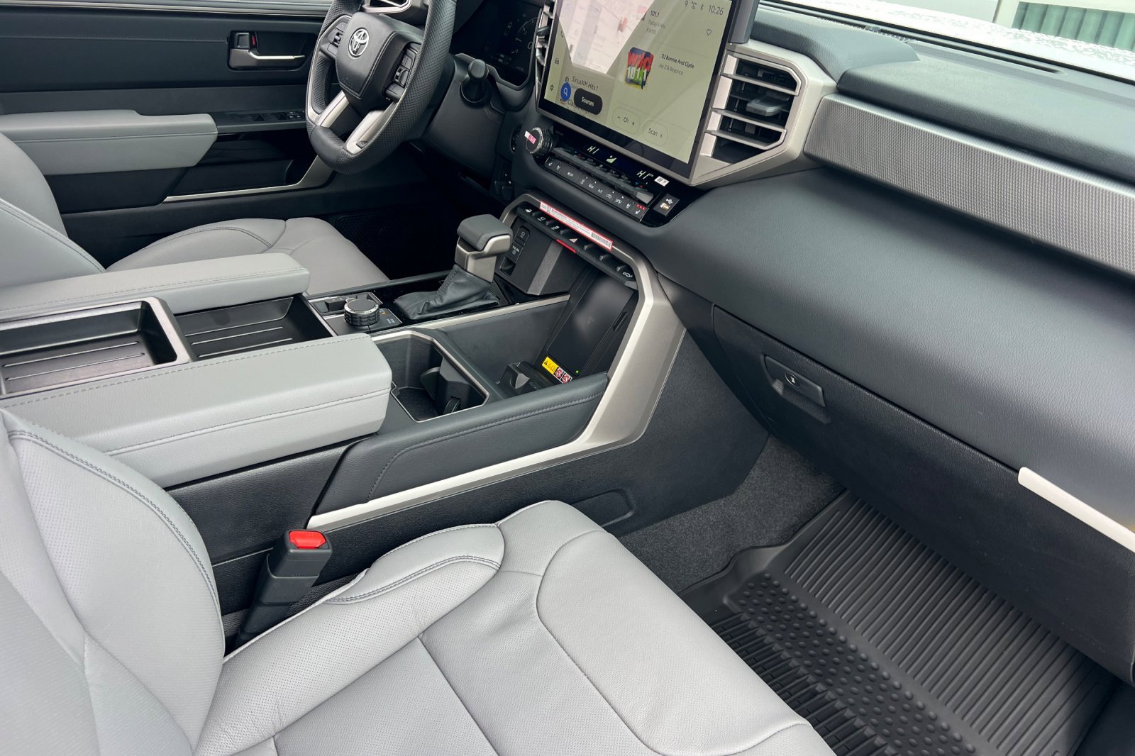 New 2026 Toyota Tundra Limited image 12