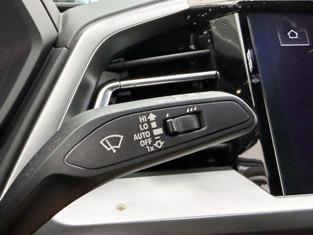 Certified 2023 Audi Q4 e-tron Premium Plus AWD/4WD image 24