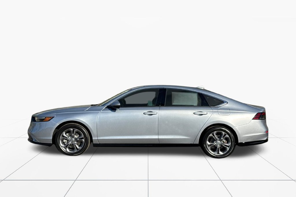 New 2026 Honda Accord EX-L image 7