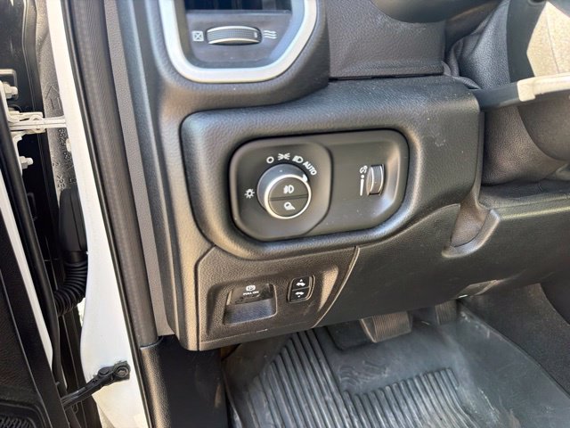 Used 2020 RAM 1500 Big Horn AWD/4WD image 23