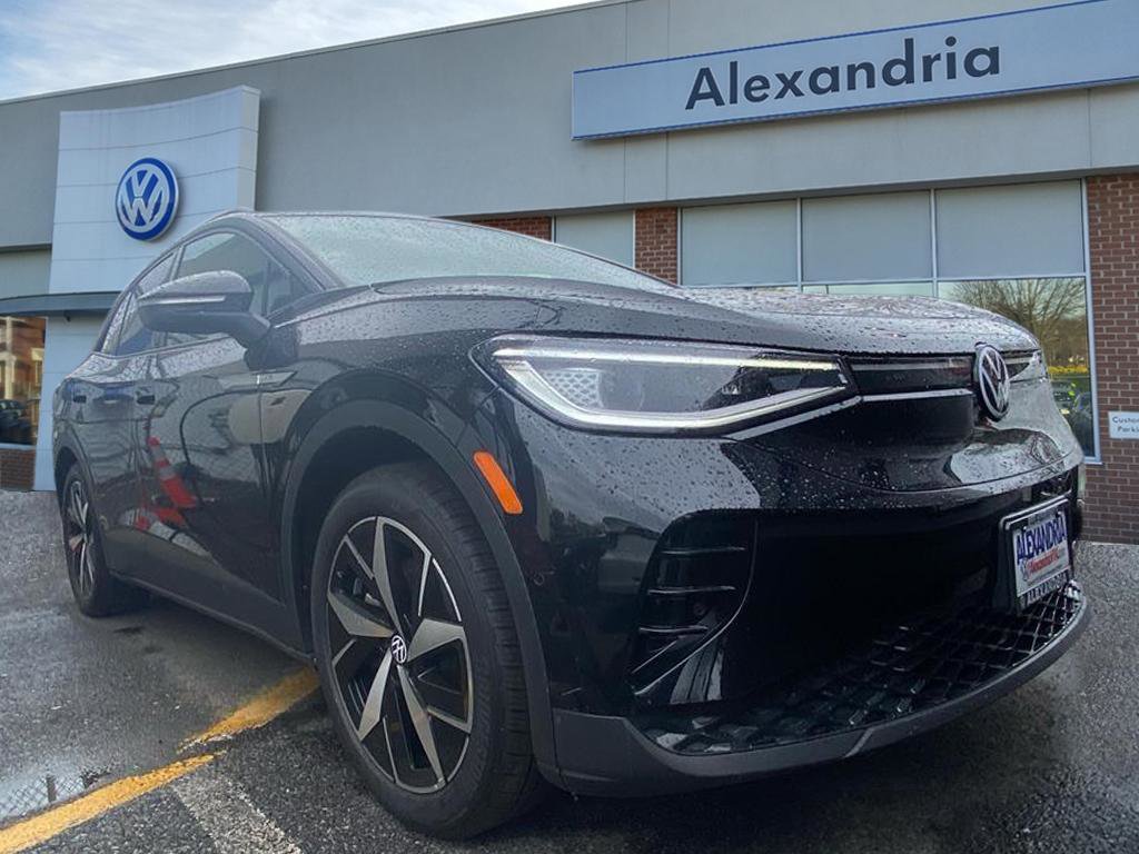 Certified 2023 Volkswagen ID.4 S image 1