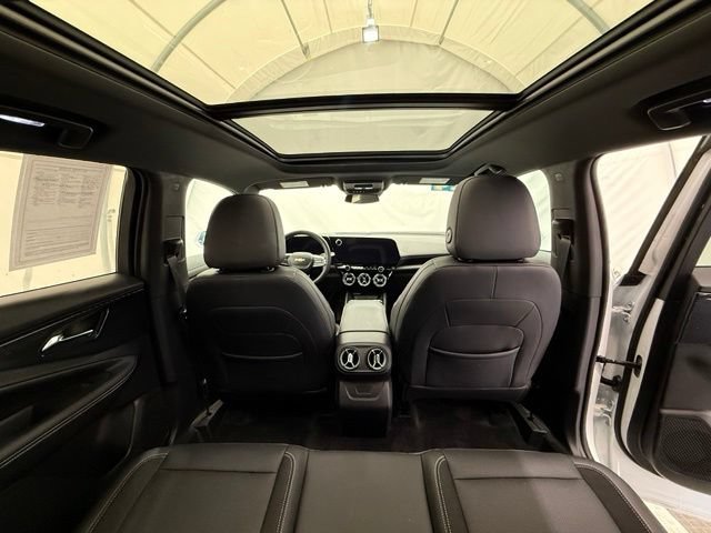 Used 2024 Chevrolet Blazer EV LT AWD/4WD image 29