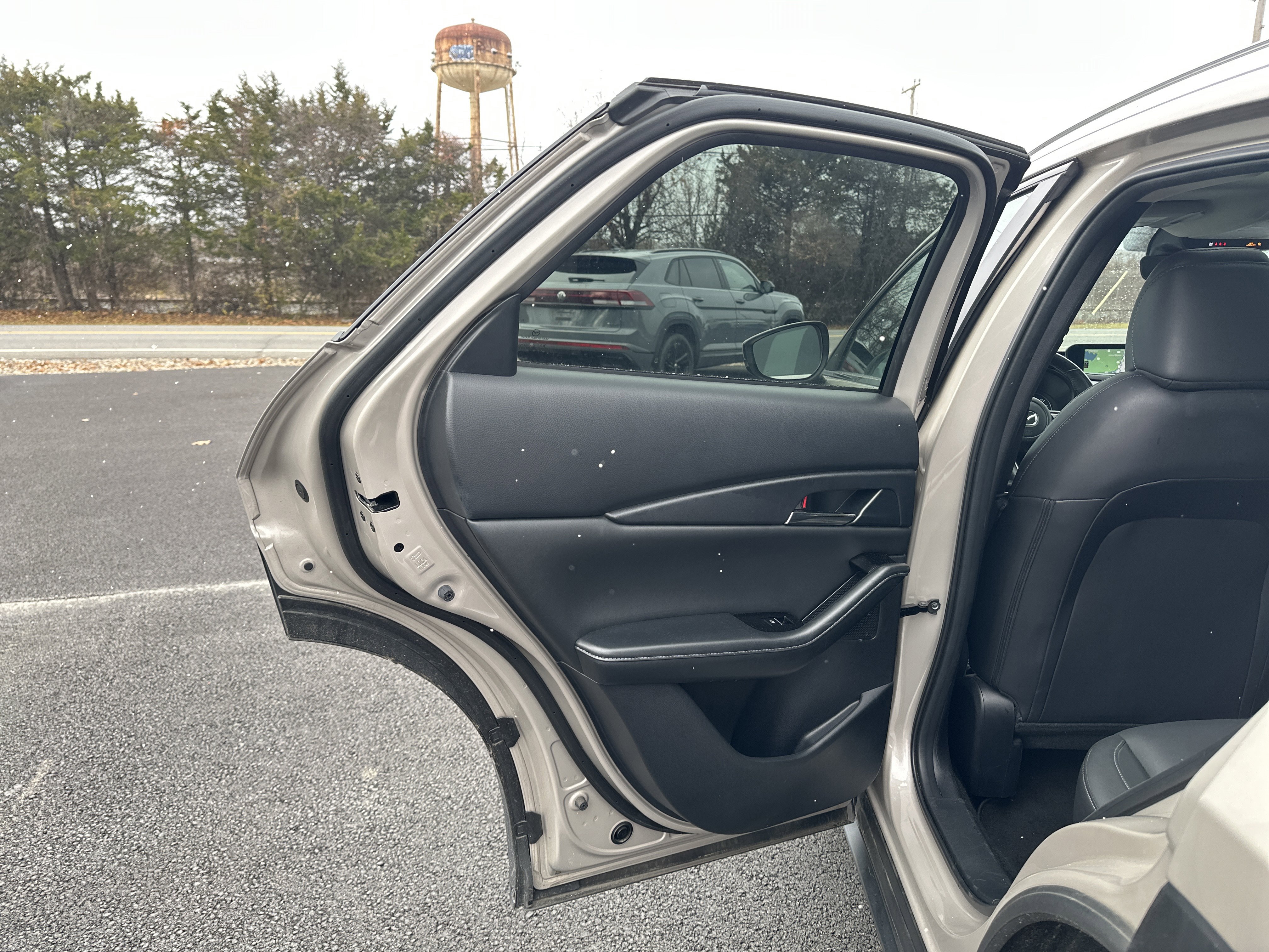 Used 2024 MAZDA CX-30 AWD 2.5 S w/ Preferred Package image 28