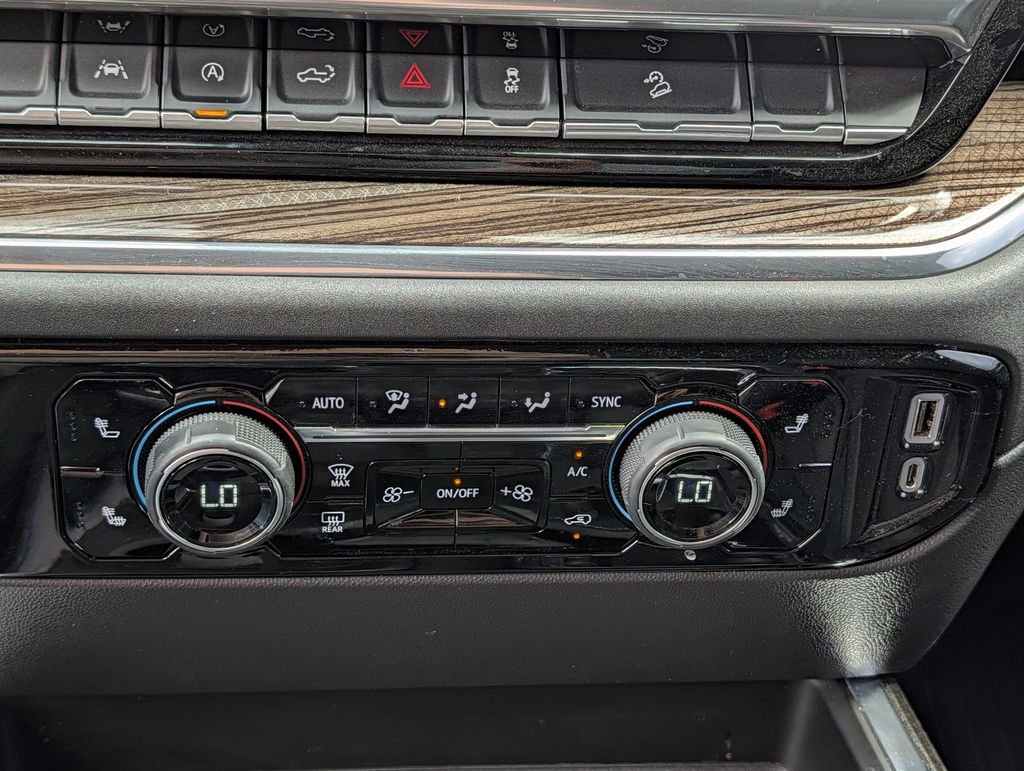 Used 2023 Chevrolet Silverado 1500 RST w/ Z71 Off-Road Package image 15