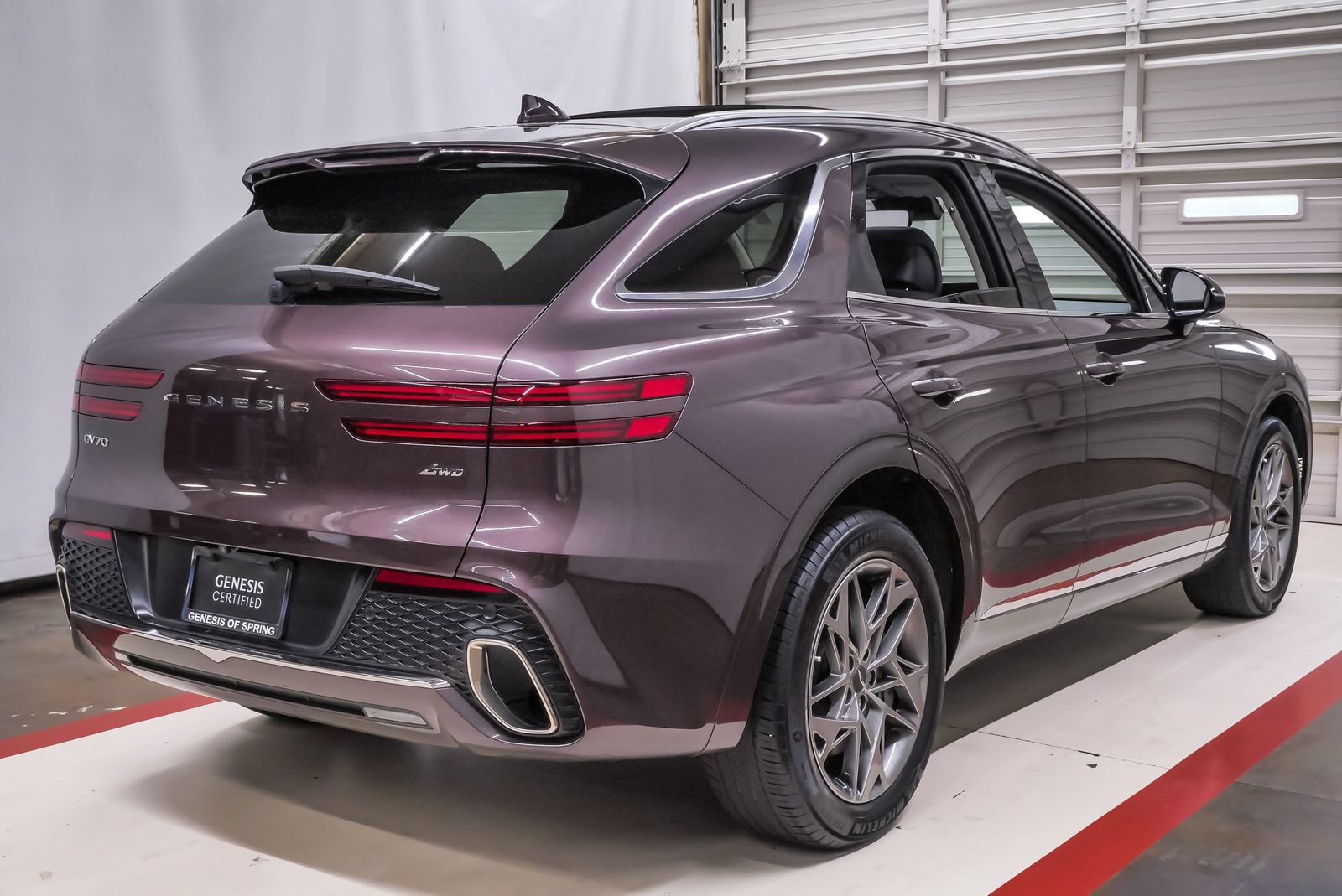 Certified 2023 Genesis GV70 2.5T w/ Select Package AWD/4WD image 6