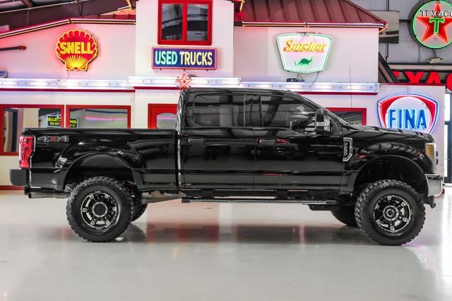 Used 2017 Ford F250 XLT AWD/4WD image 9