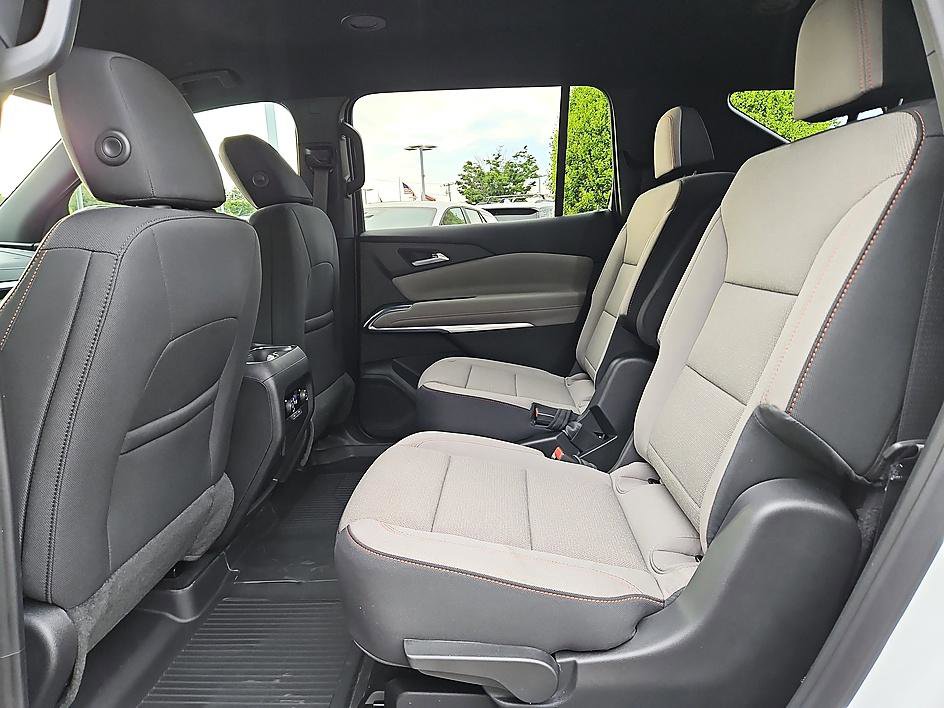 New 2026 Chevrolet Traverse LT AWD/4WD image 10