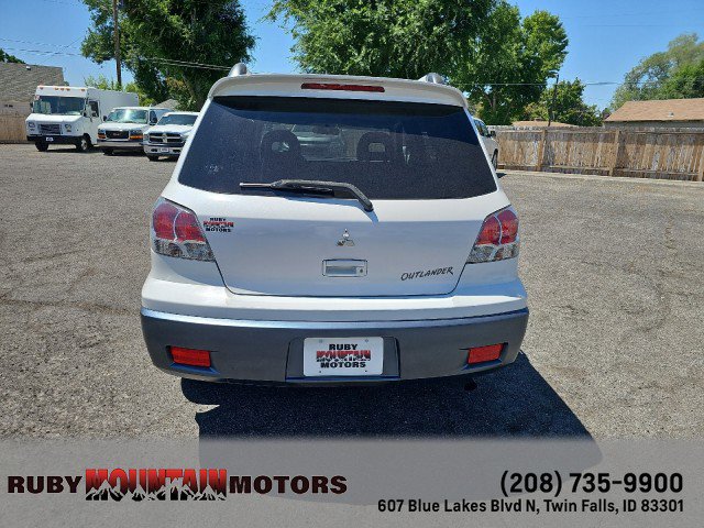 Used 2003 Mitsubishi Outlander XLS FWD image 6