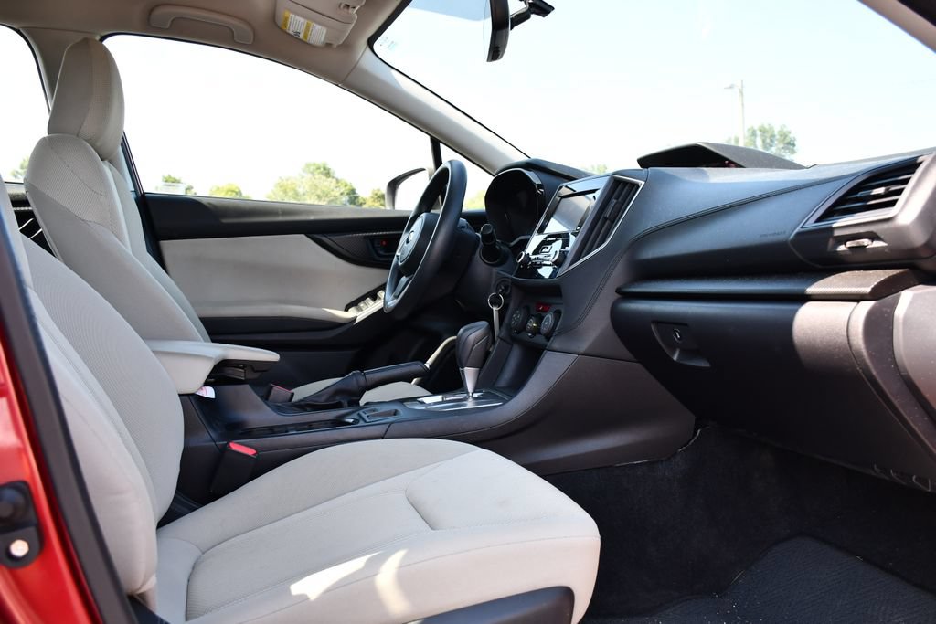 Used 2017 Subaru Impreza 2.0i AWD/4WD image 31