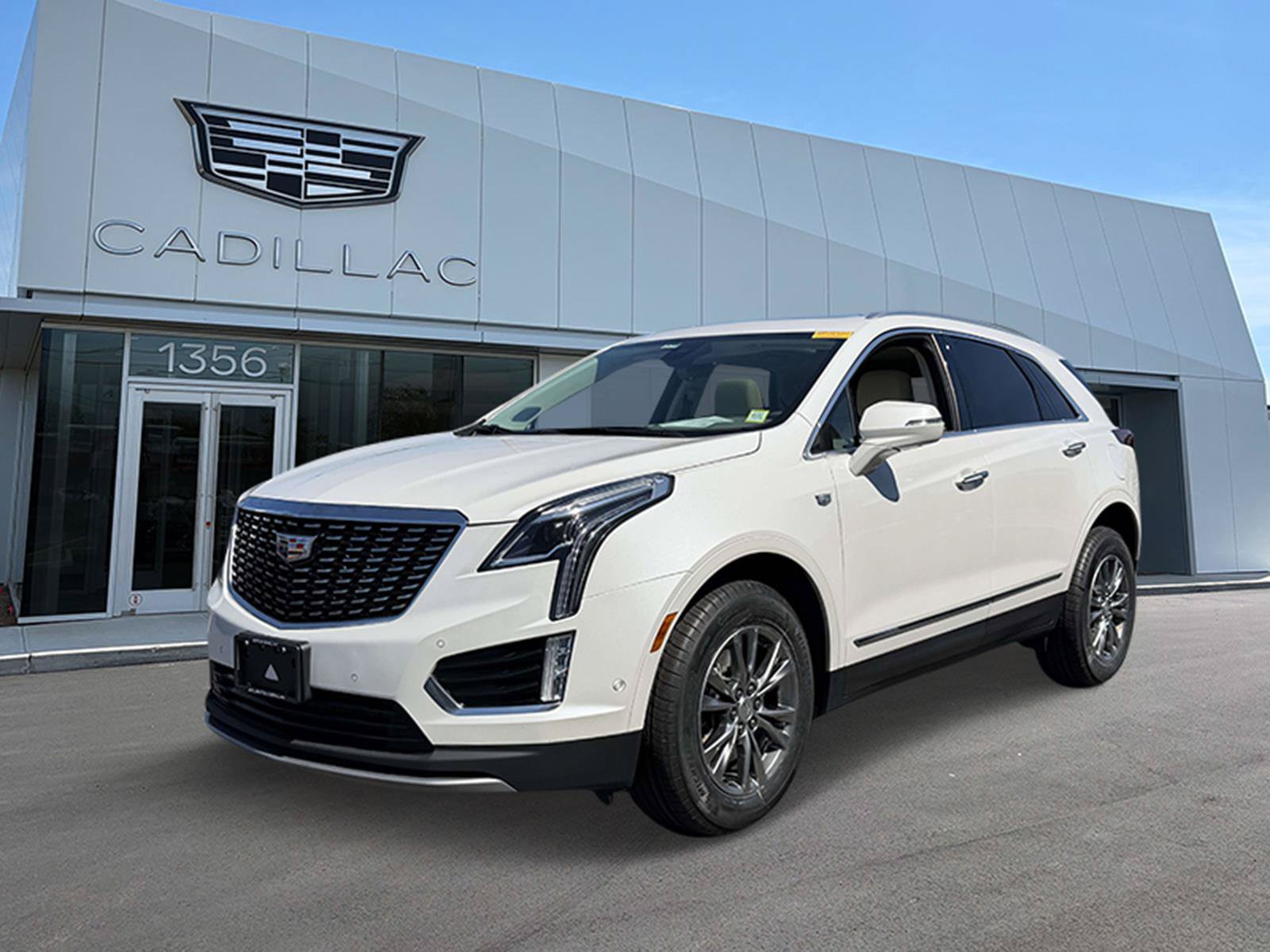 Certified 2023 Cadillac XT5 Premium Luxury w/ Technology Package AWD/4WD image 1