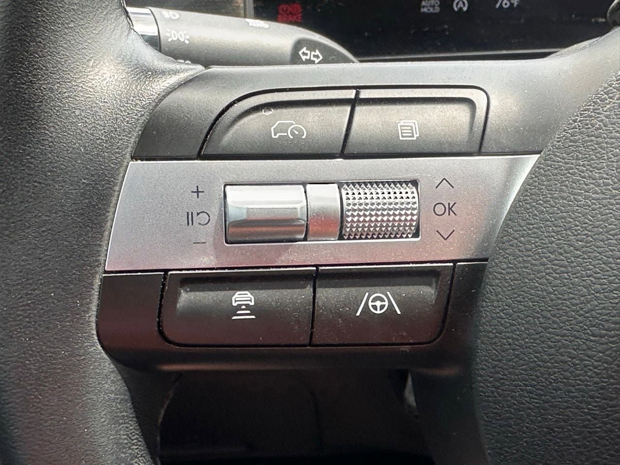 Used 2025 Hyundai Tucson SEL FWD image 26