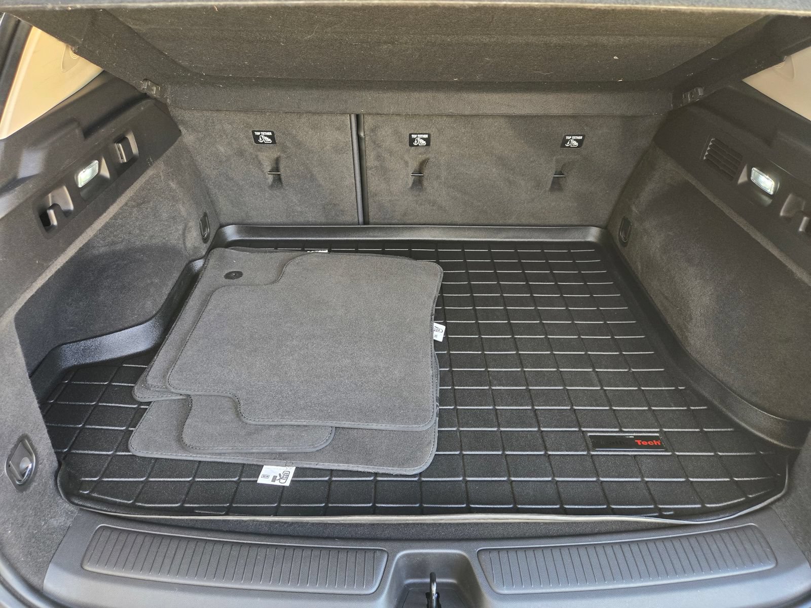 Used 2022 Buick Envision Essence w/ Technology Package II FWD image 27