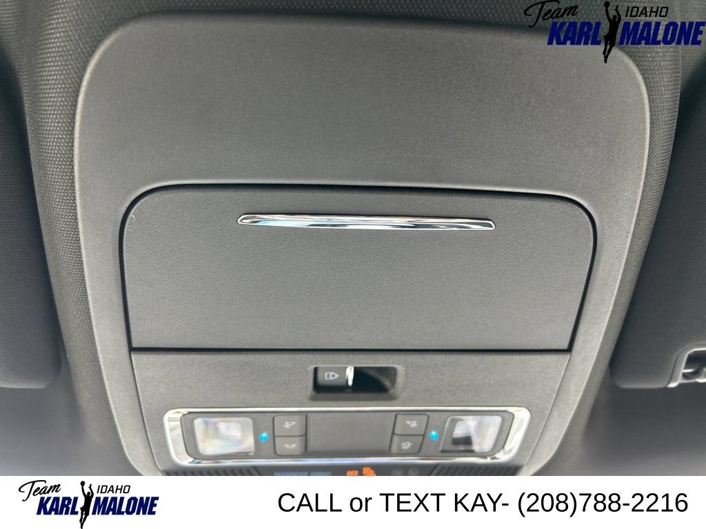 Used 2025 Ford F150 Lariat AWD/4WD image 39