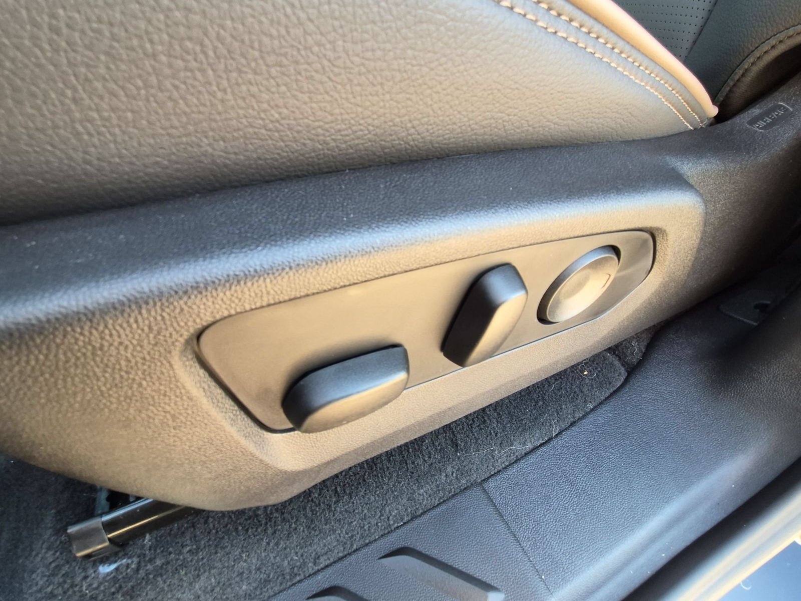 New 2026 GMC Canyon Denali AWD/4WD image 25