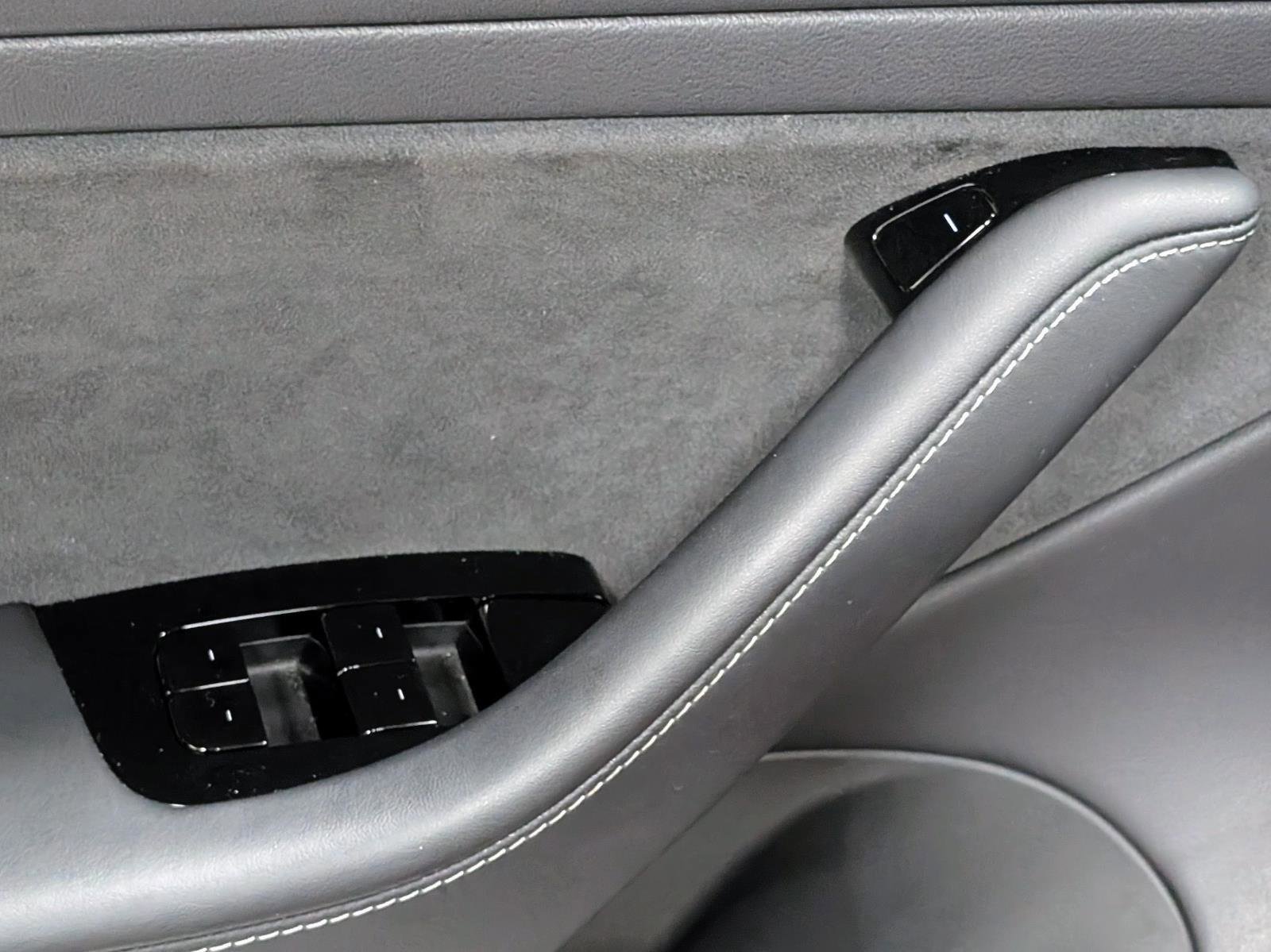 Used 2020 Tesla Model 3 Performance image 14