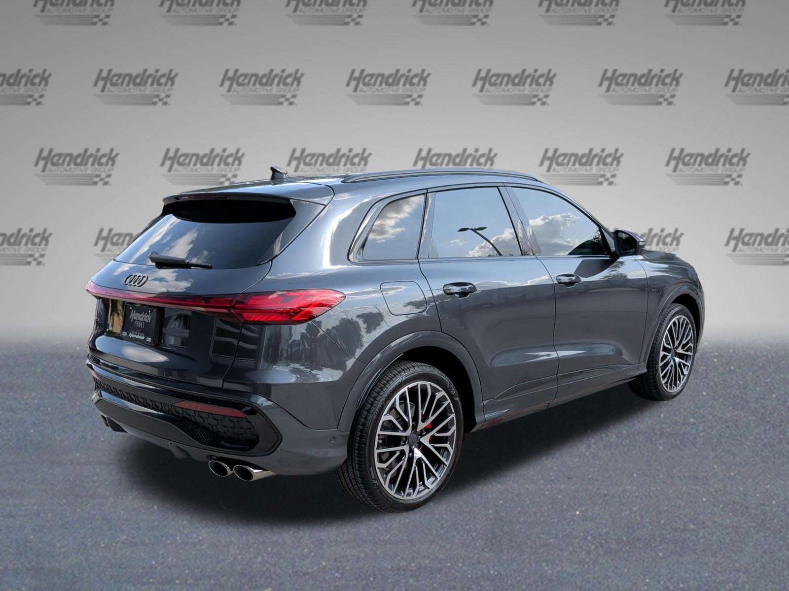 New 2026 Audi SQ5 Prestige AWD/4WD image 9