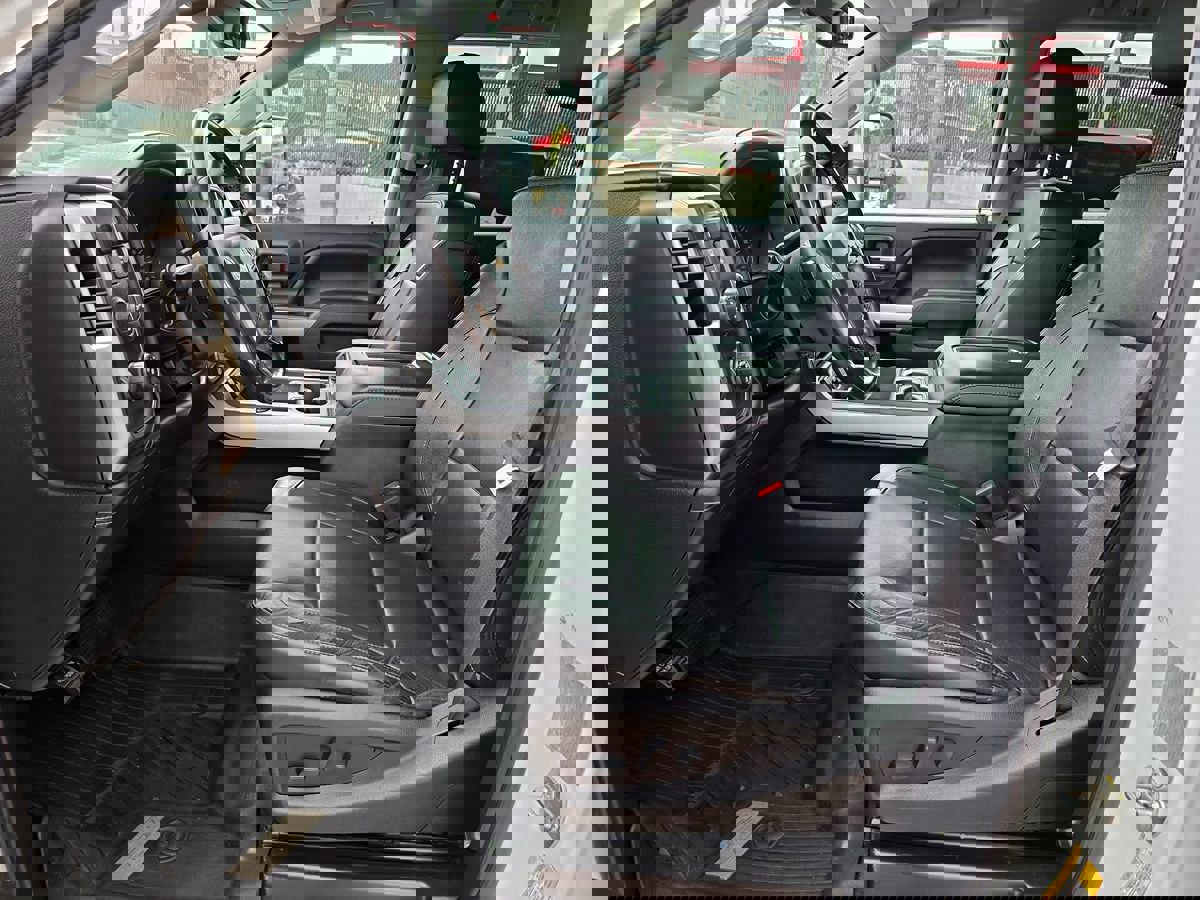 Used 2019 Chevrolet Silverado 3500 LTZ w/ Duramax Plus Package image 20