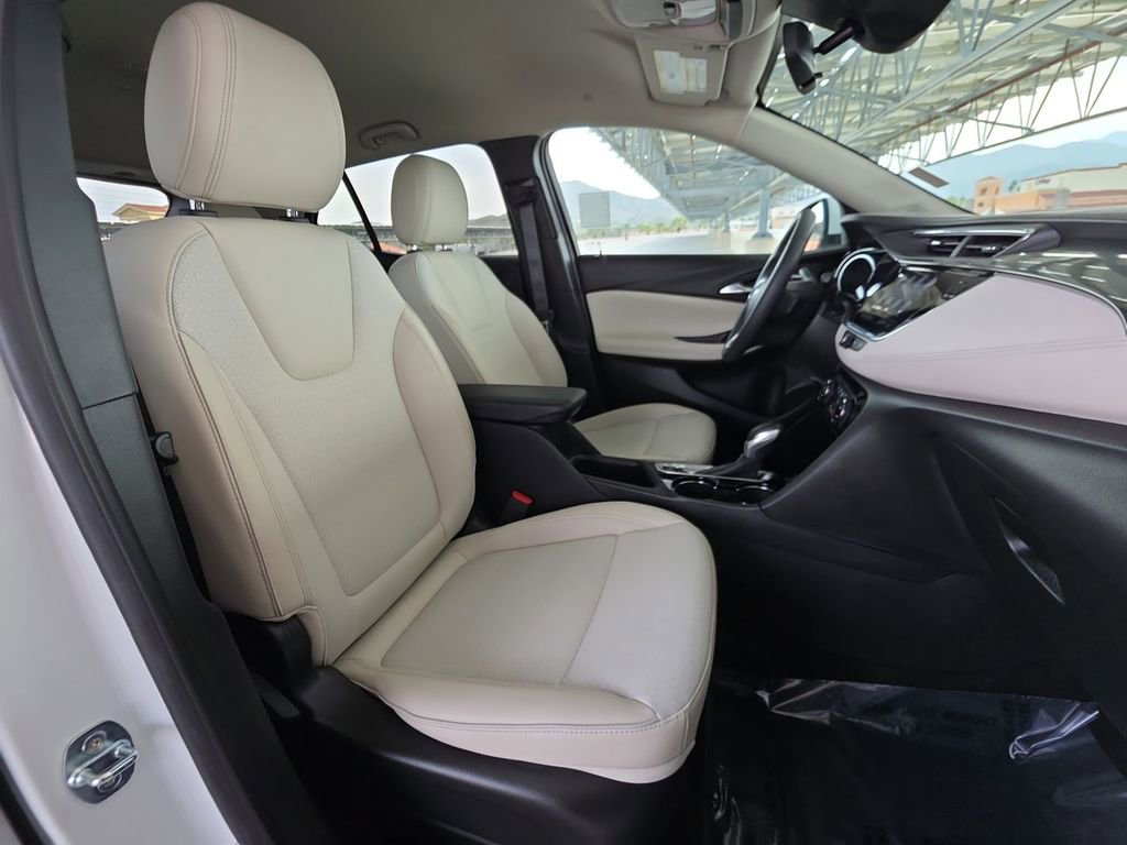 Used 2023 Buick Encore GX Select w/ Safety Package II image 29