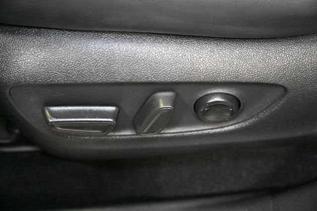 Used 2021 Toyota Highlander Limited AWD/4WD image 55