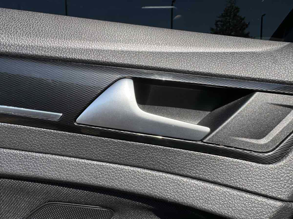 Used 2016 Volkswagen GTI S image 41