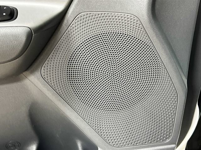 Certified 2022 Kia Niro LX image 18