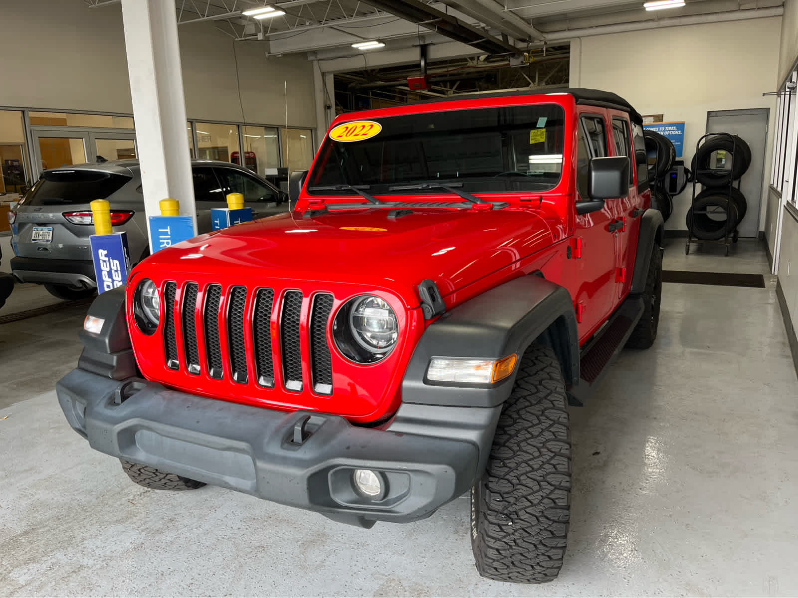 Used 2022 Jeep Wrangler Unlimited Sport AWD/4WD image 6
