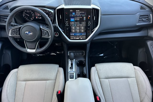 Used 2023 Subaru Ascent Premium w/ Convenience Package AWD/4WD image 15