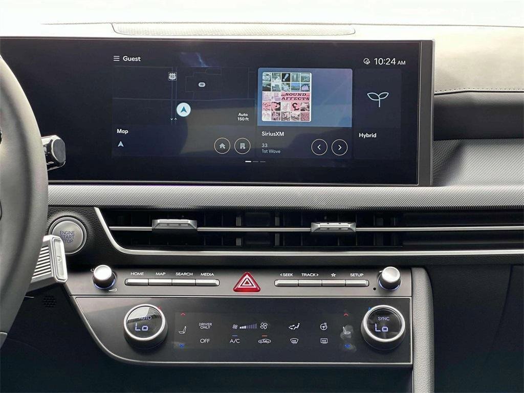 New 2025 Hyundai Sonata Limited image 19