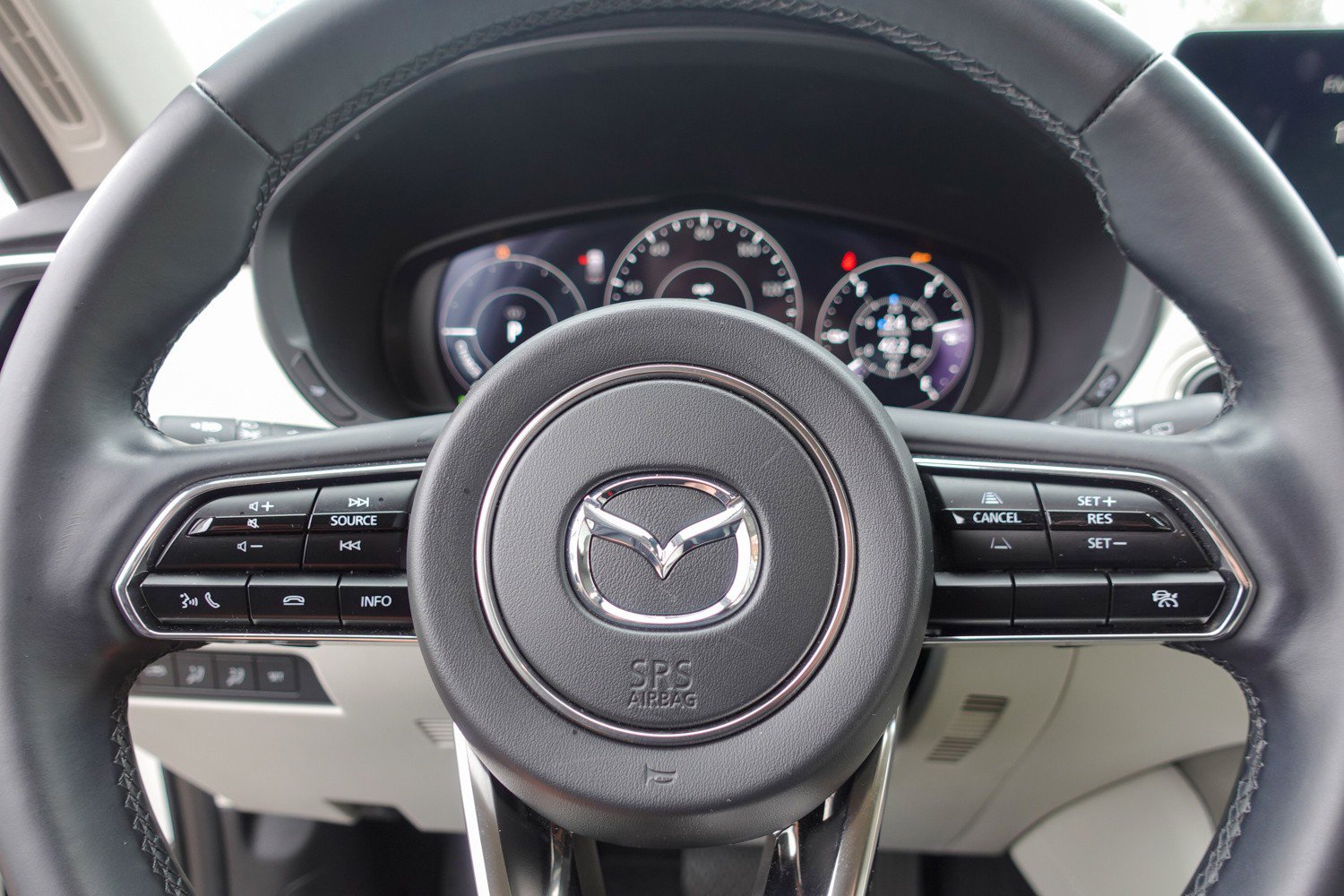 Used 2024 MAZDA CX-90 Plug-In Hybrid w/ Premium Plus image 13