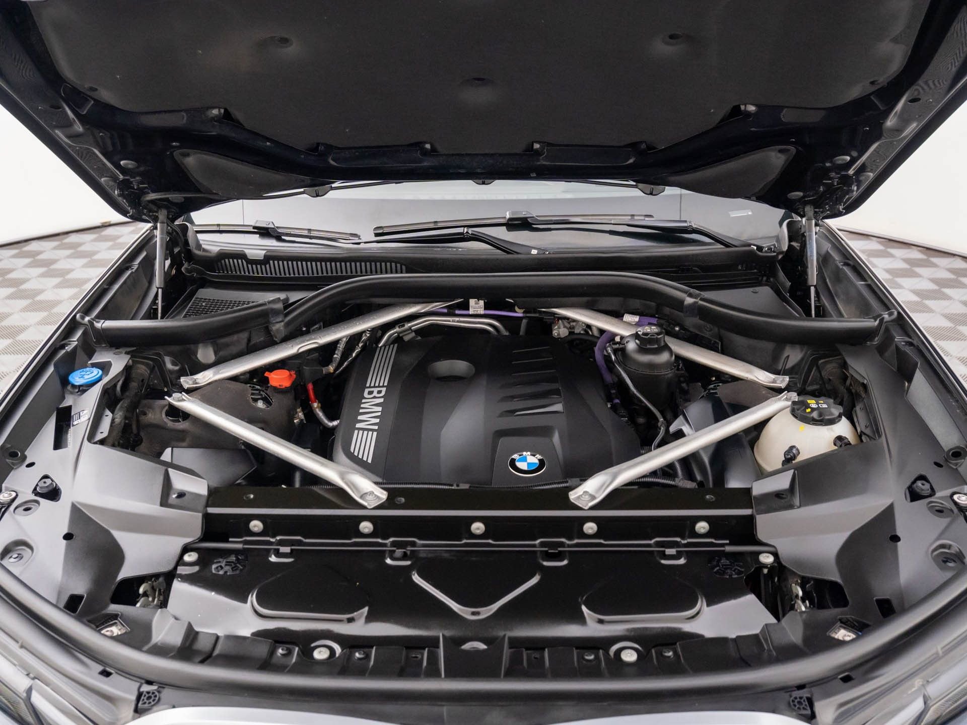 Used 2024 BMW X7 xDrive40i image 31