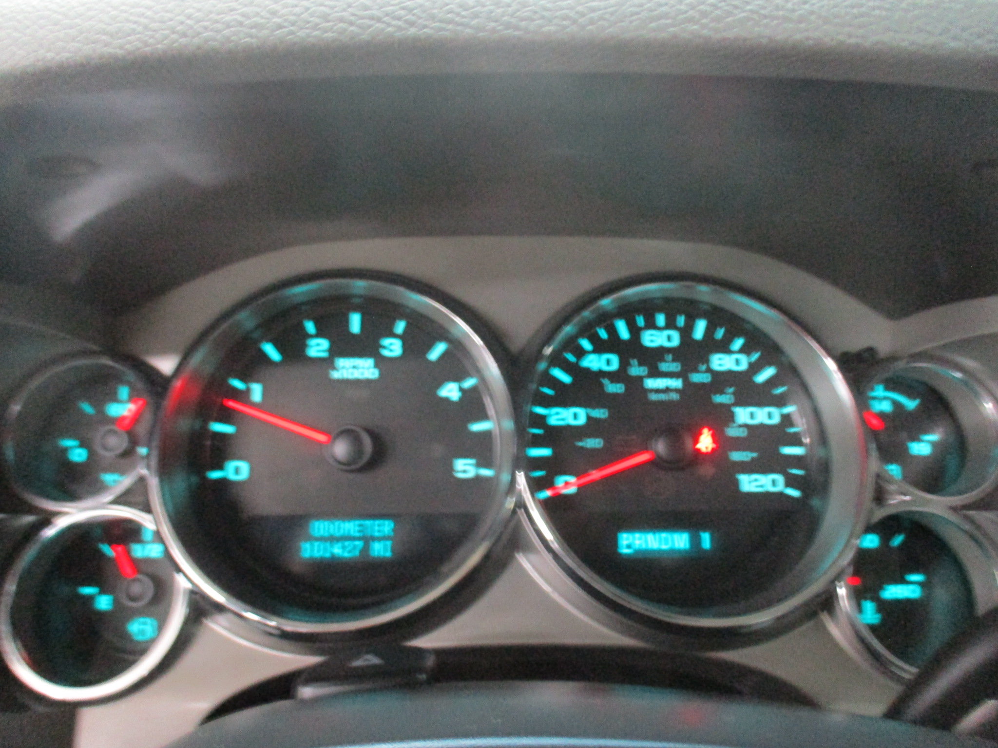 Used 2011 Chevrolet Silverado 3500 W/T w/ Skid Plate Package AWD/4WD image 17