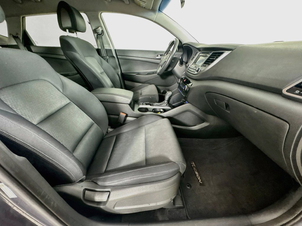 Used 2016 Hyundai Tucson Sport FWD image 35